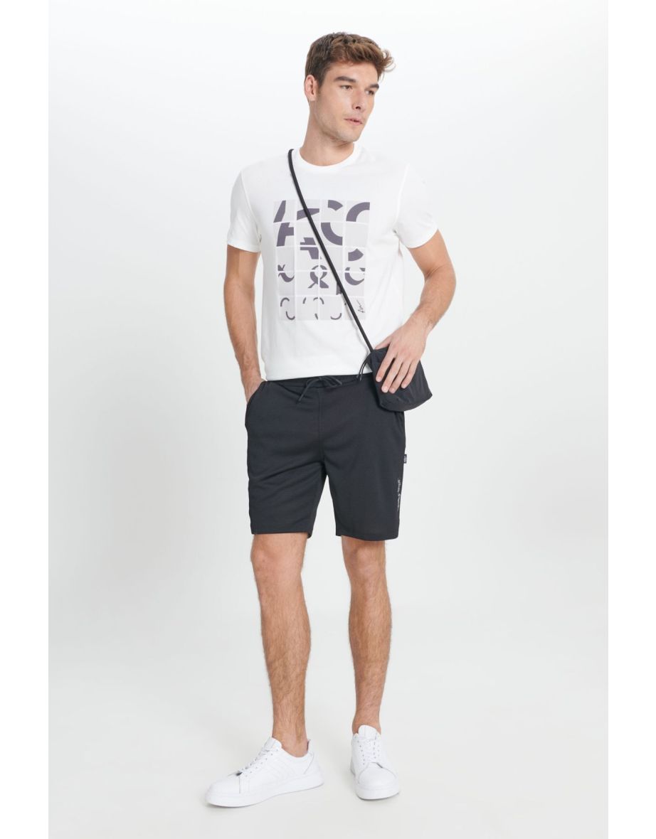 Men's Black Standard Fit Normal Cut Knitted Sports Shorts - 5