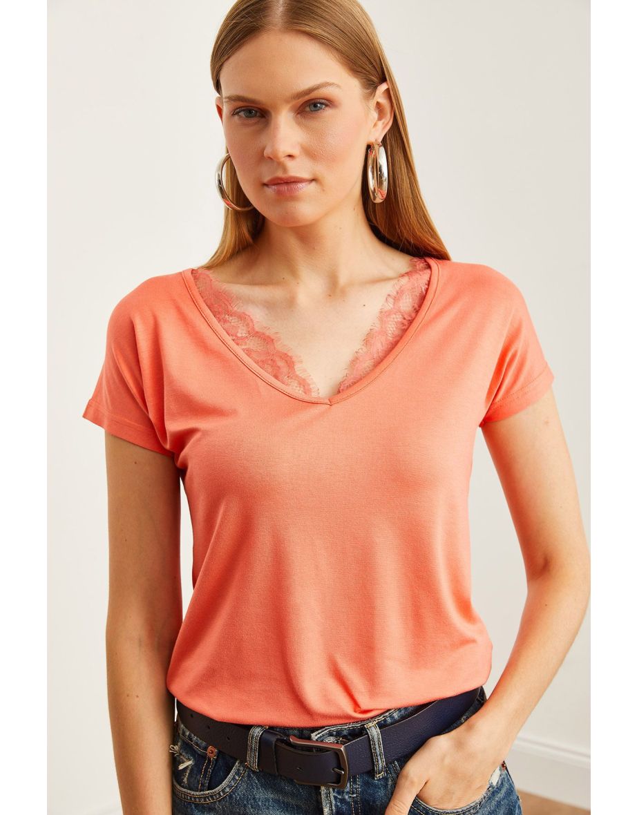Women's Melon Neck Lace Loose Viscose Blouse - 6