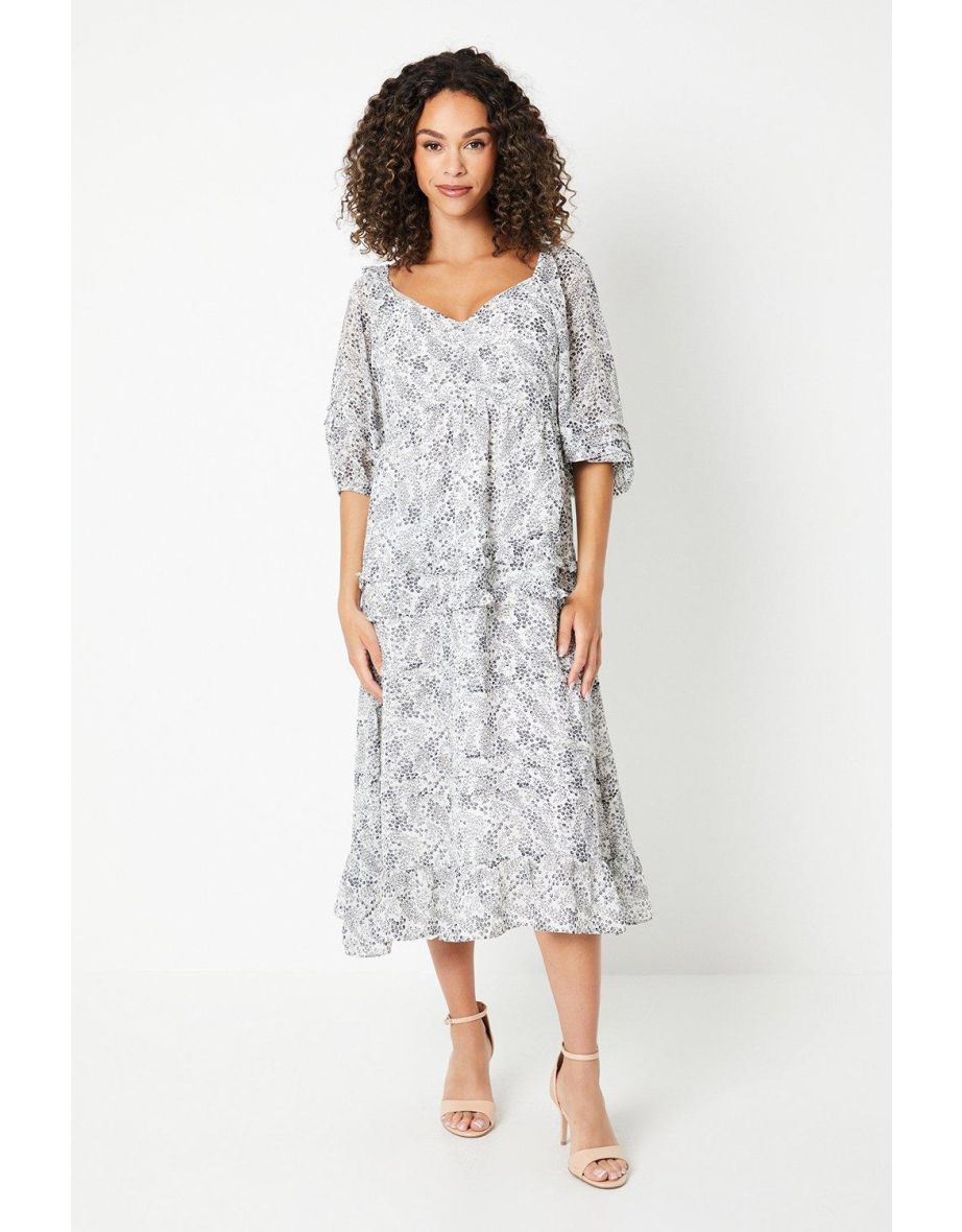Petite Ruffle Detail Sweetheart Chiffon Dress