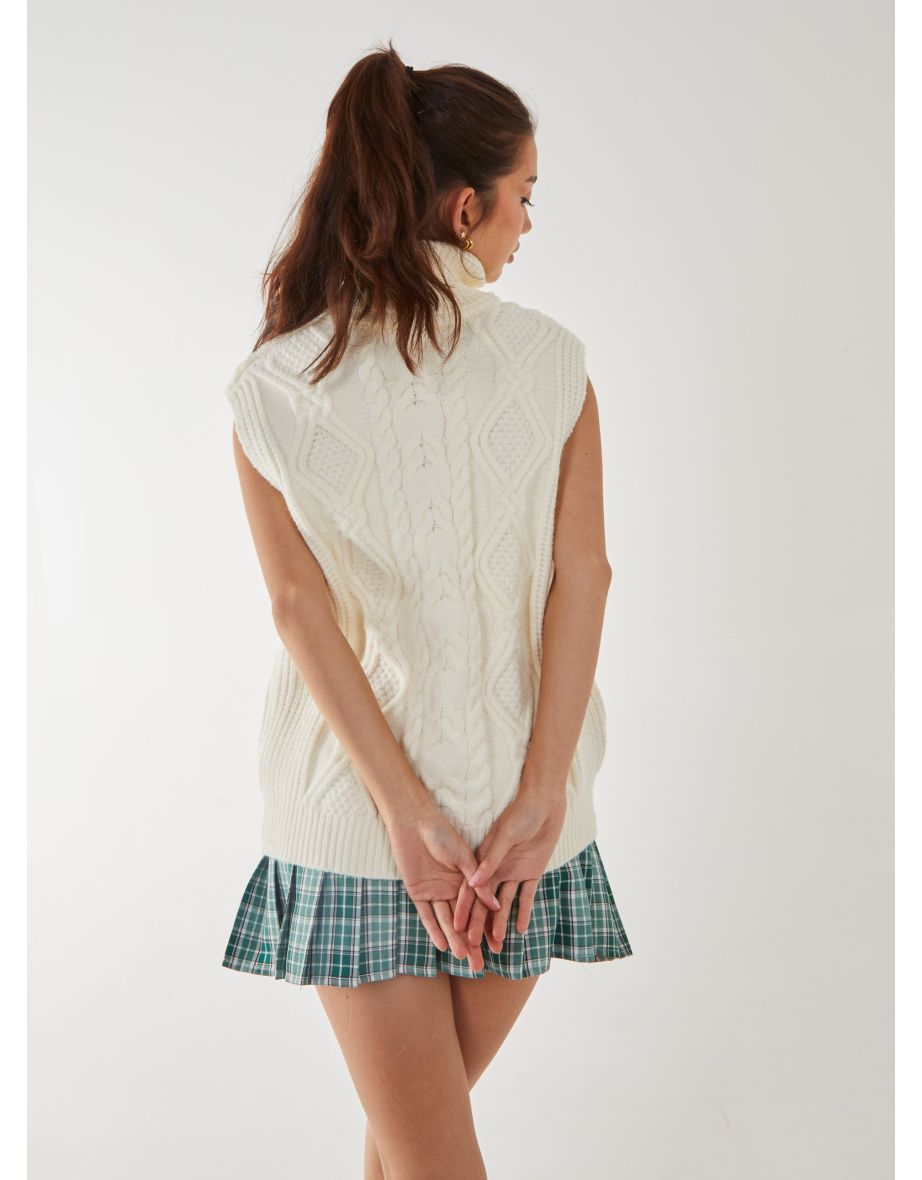 Sleeveless Knit Turtleneck - 3