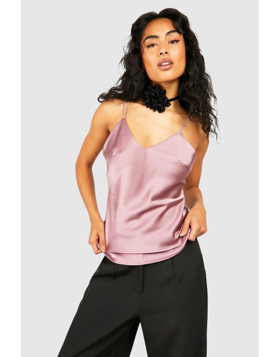 Buy Boohoo Tops in Saudi, UAE, Kuwait and Qatar