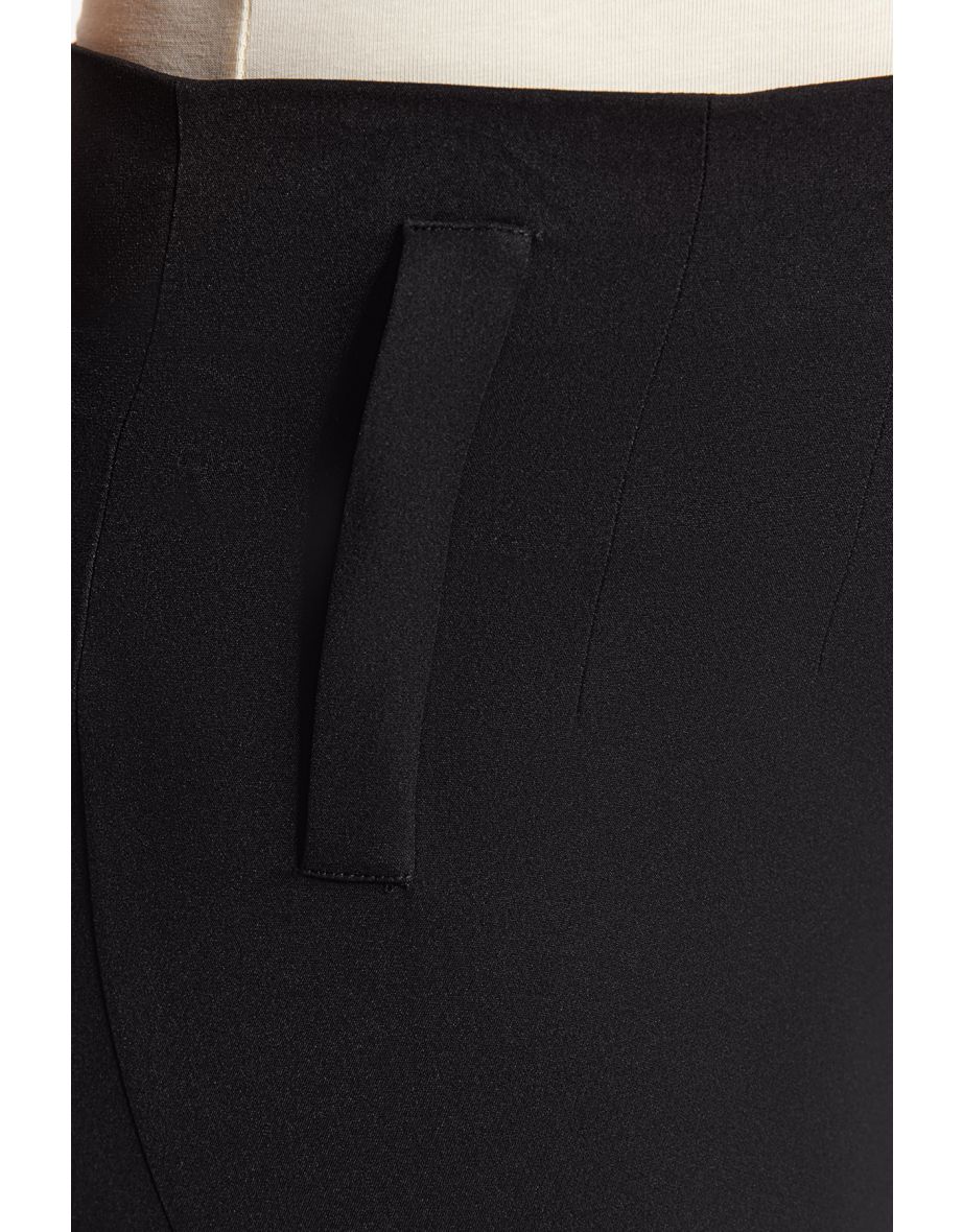 Plus Size Pants - Black - Cigarette pants - 4