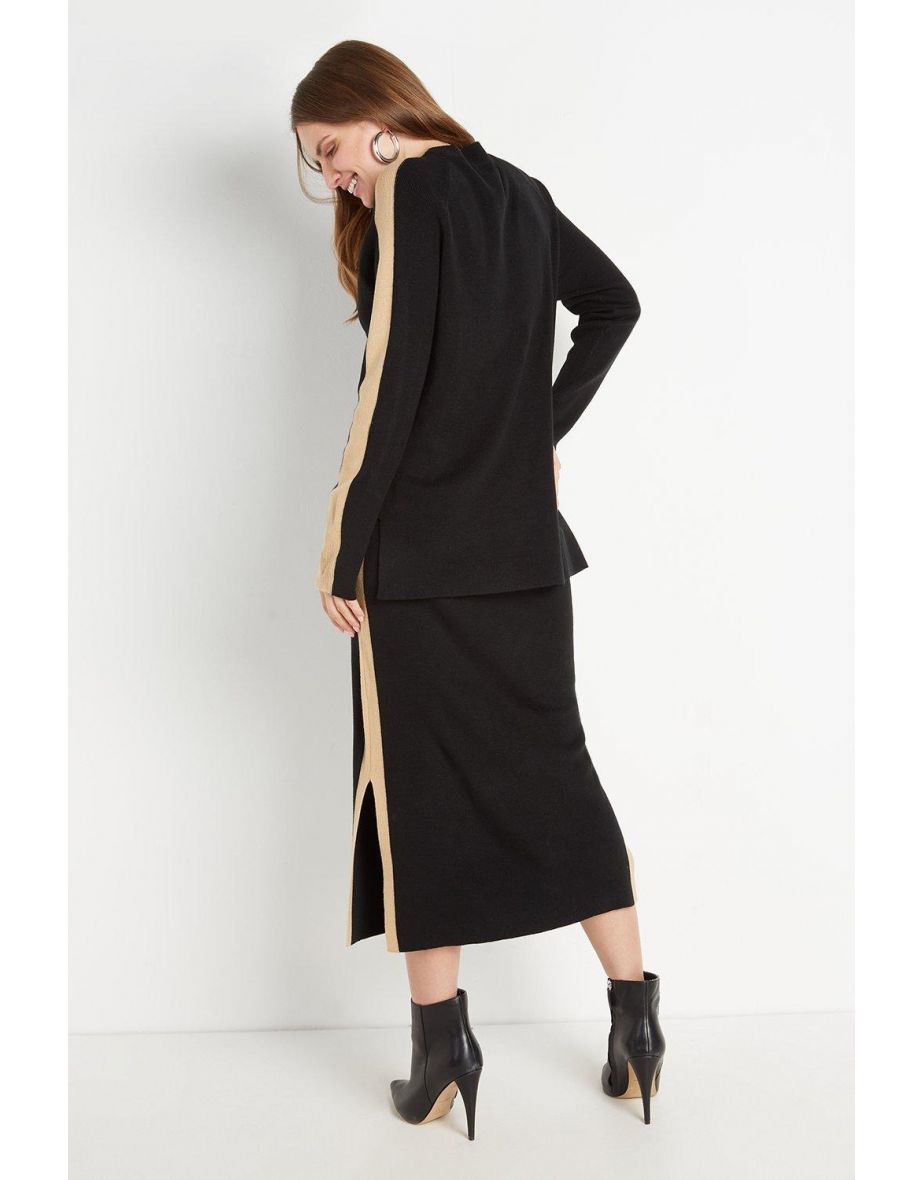 Black Side Stripe Knitted Skirt - 2