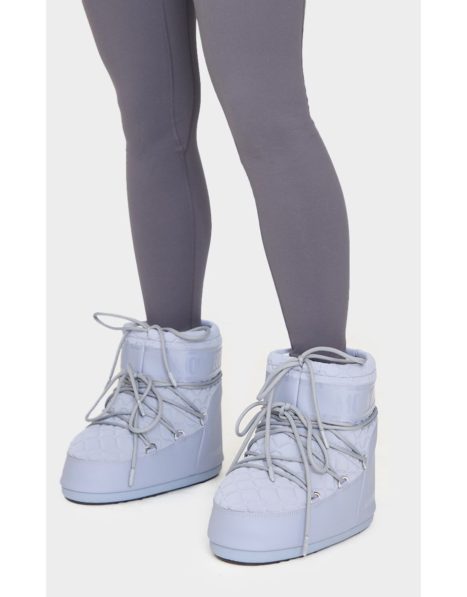Grey Moon Boot Quilt Icon Low
