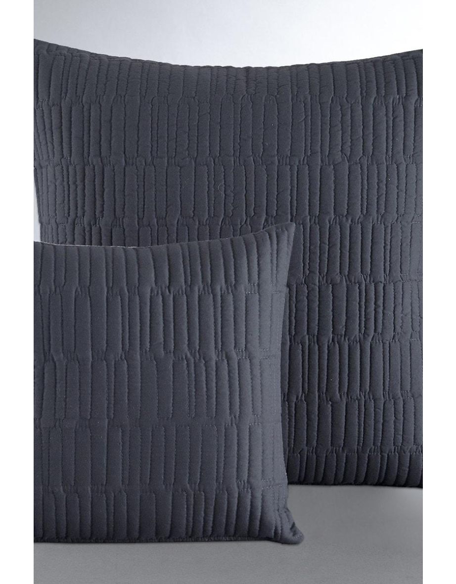 Aima Single Cushion Cover / Pillowcase