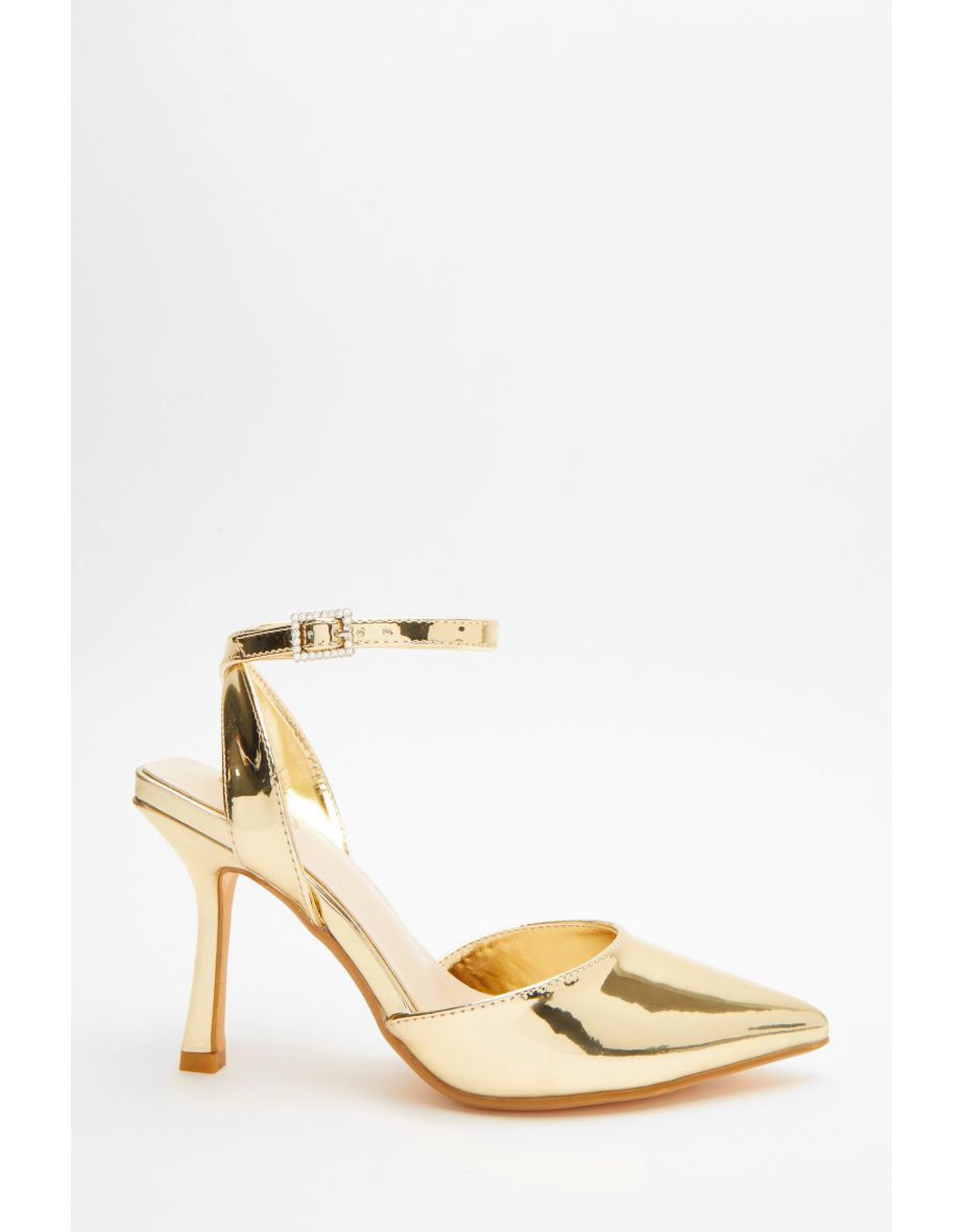 Quiz gold clearance shoes