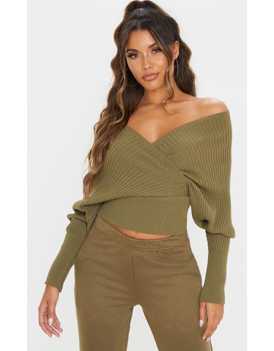 Off the shoulder jumper pretty little thing sale