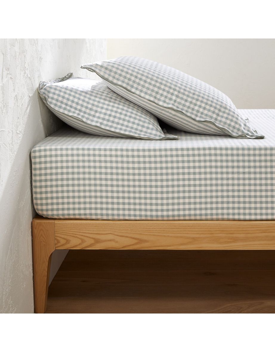 Maddy Checked 100% Cotton Seersucker Fitted Sheet