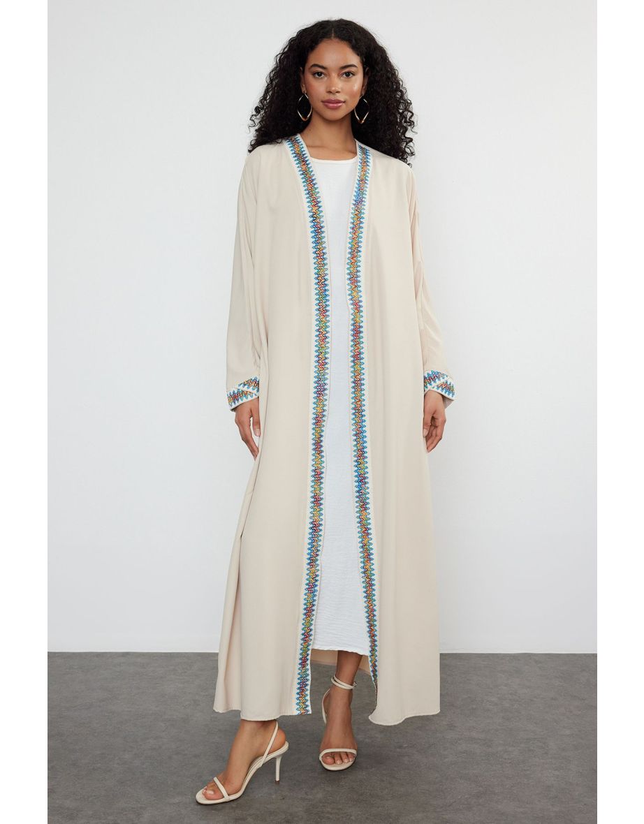 Stone Colored Accessory Ribbed Woven Cap & Abaya & Abaya