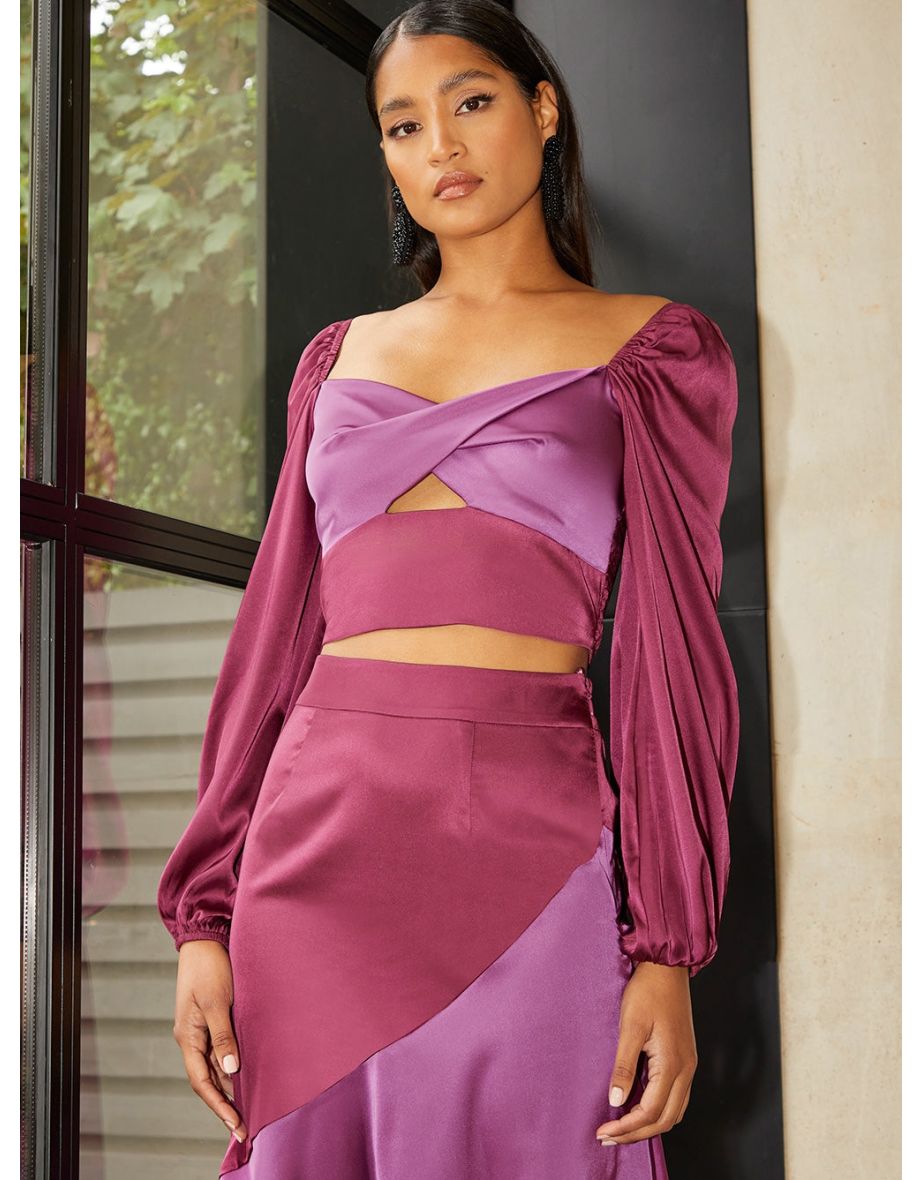 Long Sleeve Cut Out Twist Detail Satin Crop Top in Purple