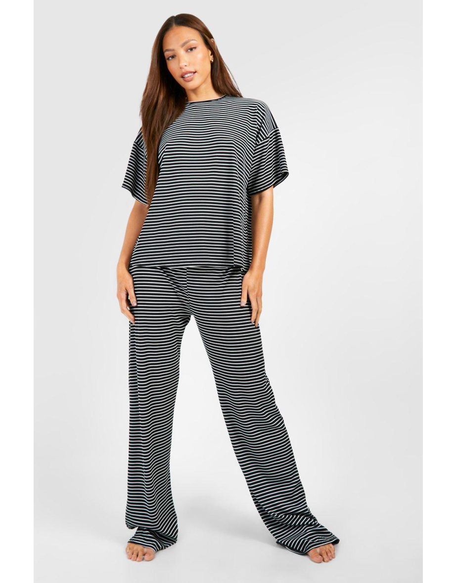 Buy Boohoo PJ's in Saudi, UAE, Kuwait and Qatar