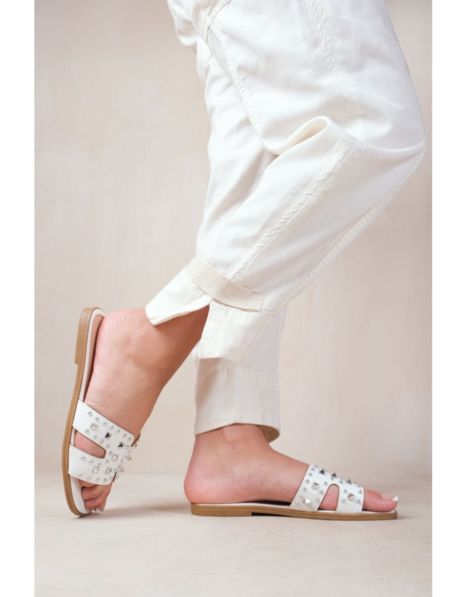 COMMET CUT OUT STRAP FLAT SANDALS WITH DIAMANTE DETAIL IN WHITE FAUX LEATHER