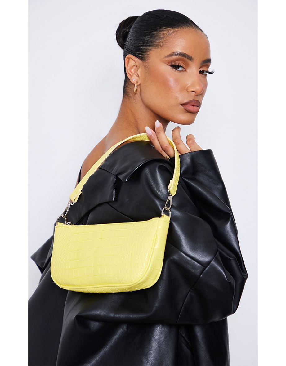 Bright store yellow bag