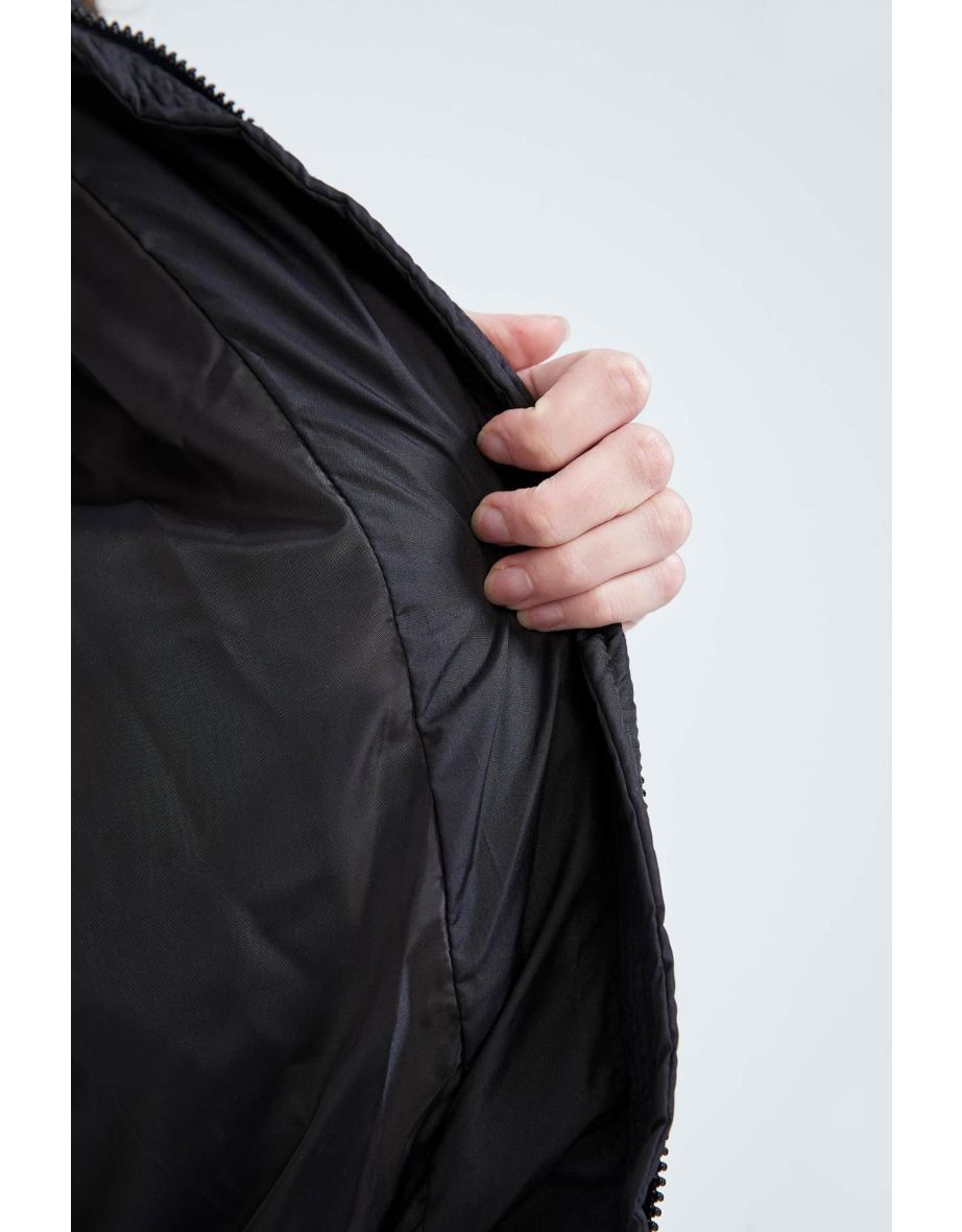 Waterproof Relax Fit Quilted Fabric Down Coat - 7