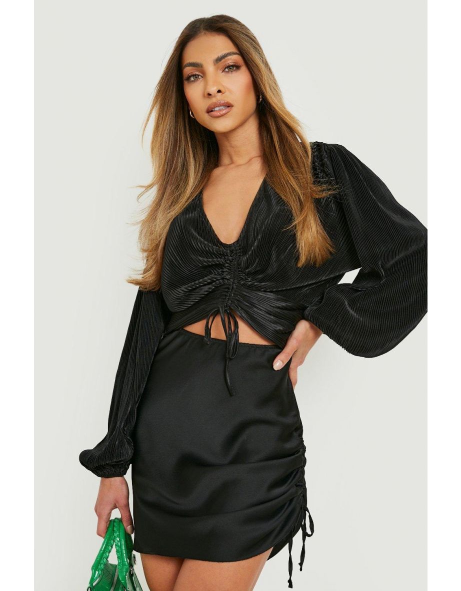 Ruched Front Plisse Long Sleeve Top - black