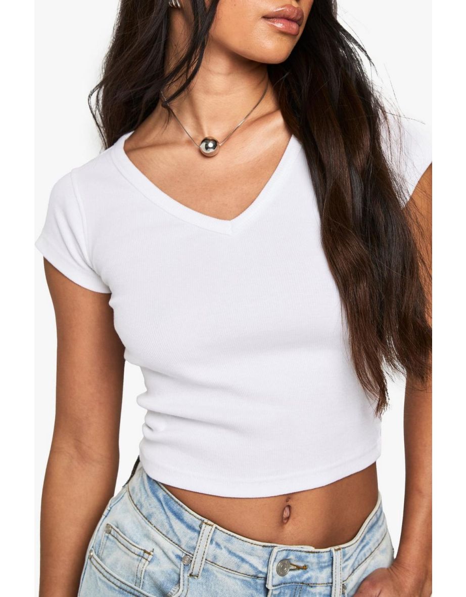 Boohoo Basics V Neck Fitted Crop Top - white - 3
