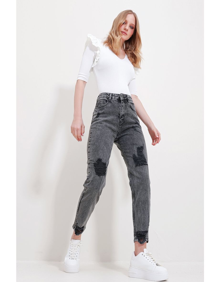 Women's Anthracite Snow Washed Mom Jeans