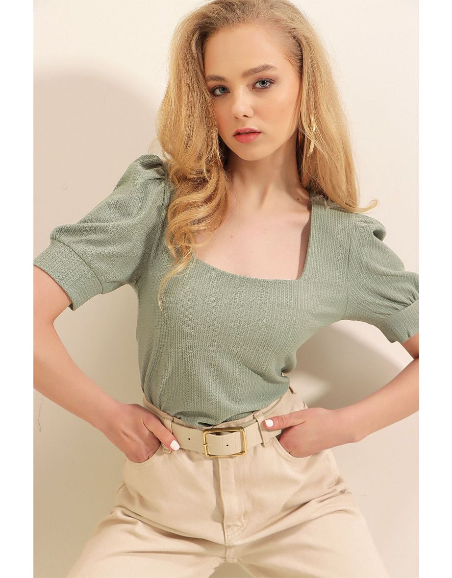 Blouse - Green - Regular fit