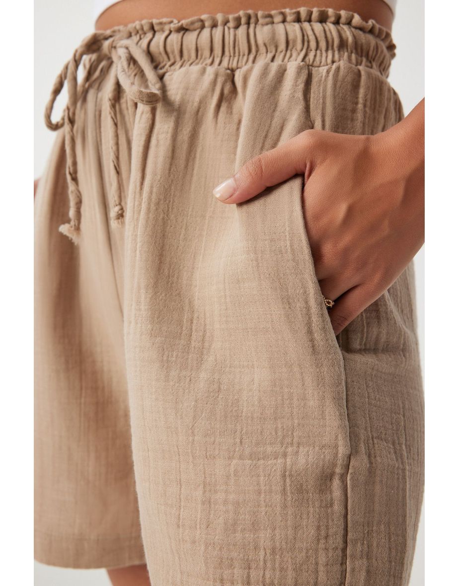 Women's Beige Pocket Muslin Shorts - 5