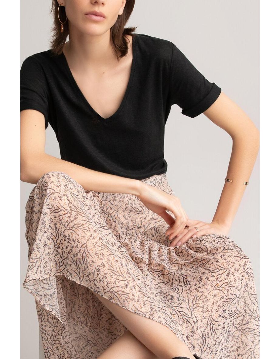 Linen V-Neck T-Shirt