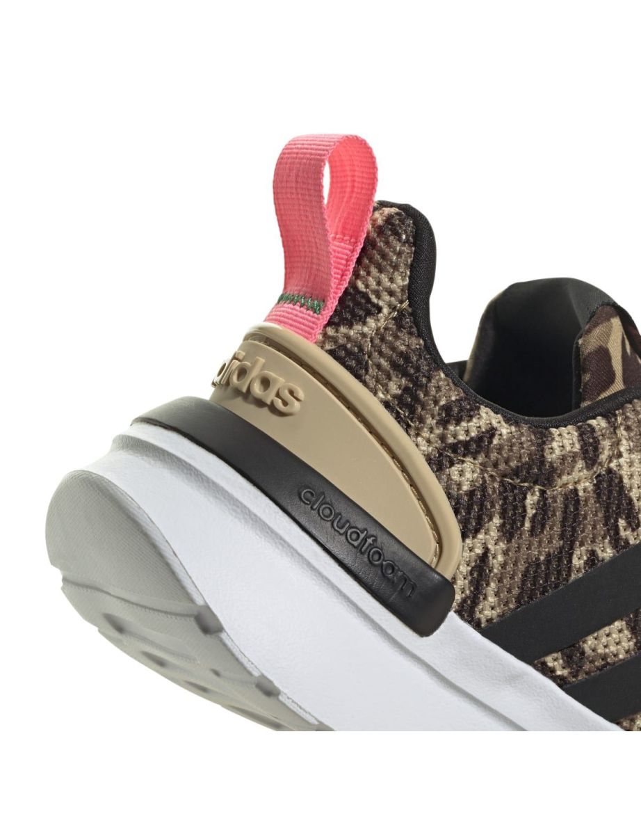 Boy's adidas Juniors Racer TR21 Trainers in Pink - 8
