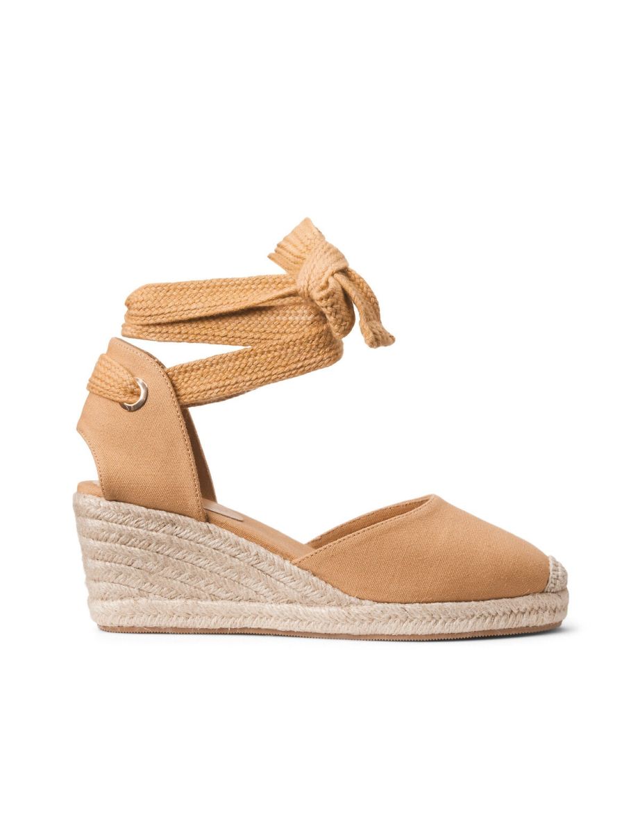 Wide on sale fit espadrilles