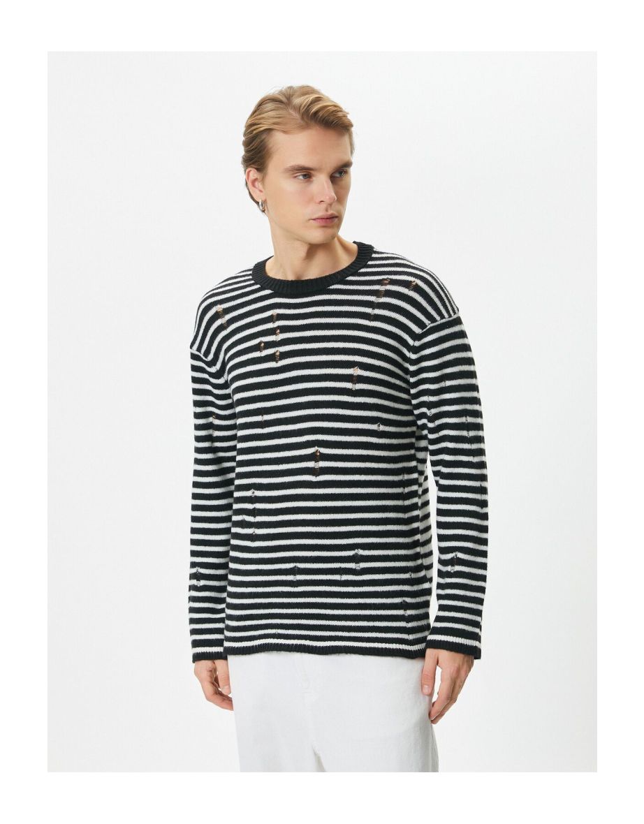 Ripped Sweater Knitwear Crew Neck Long Sleeve