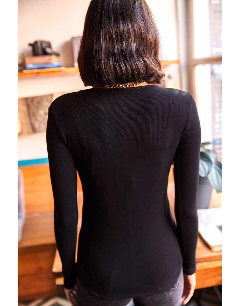 Blouse - Black - Fitted - 4