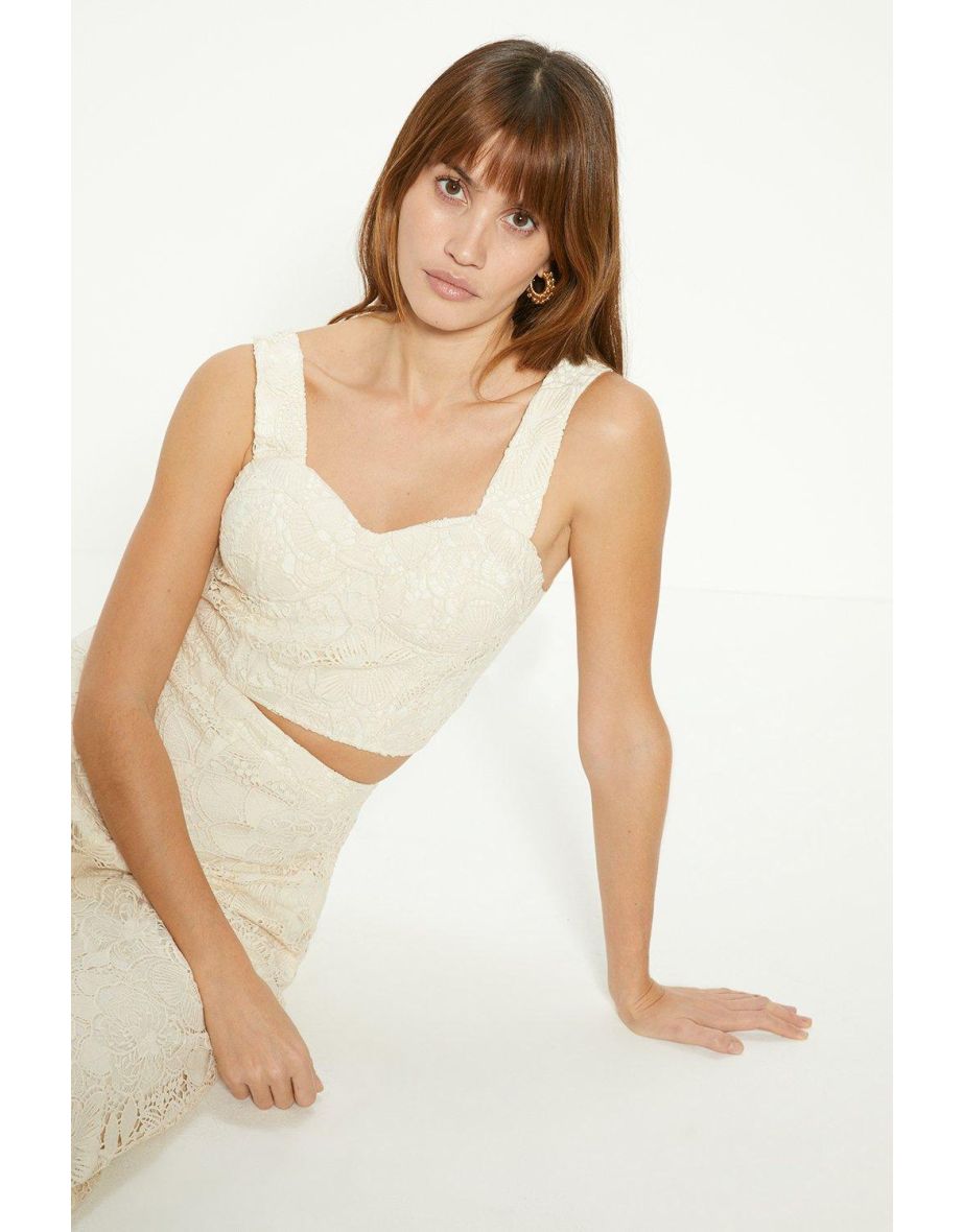 Detailed Lace Strappy Bralette