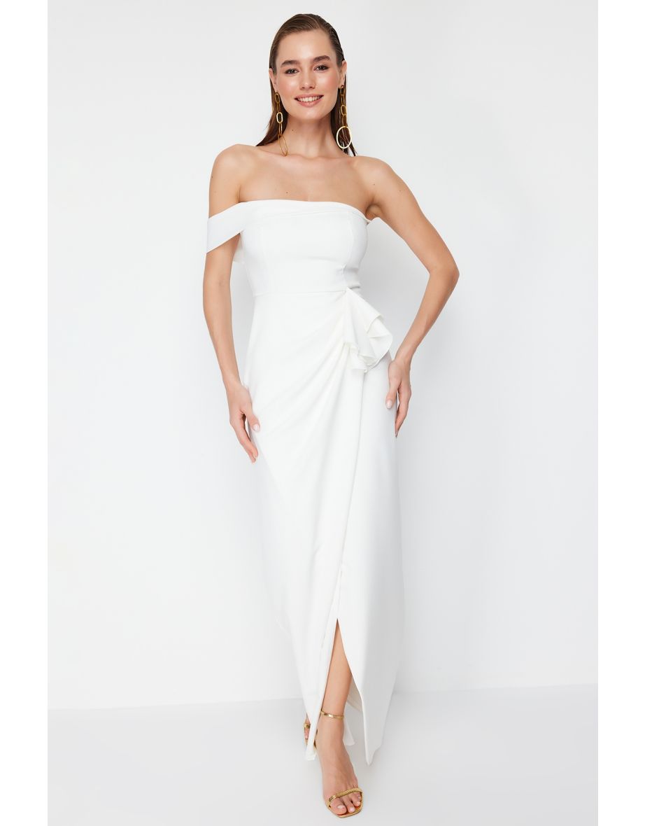 Plain white prom dress hotsell