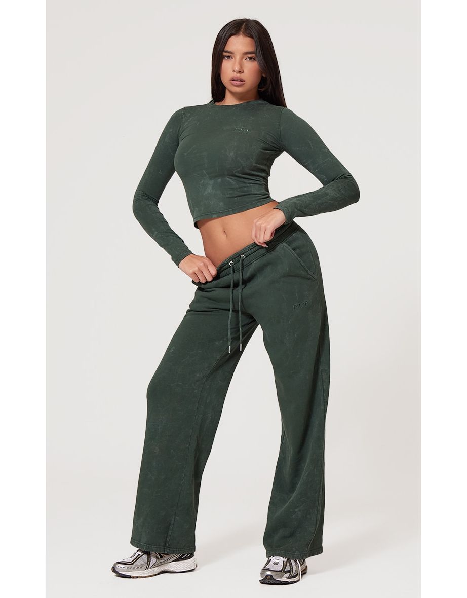 PRETTYLITTLETHING Forest Green Washed Low Rise Oversized Wide Leg Joggers