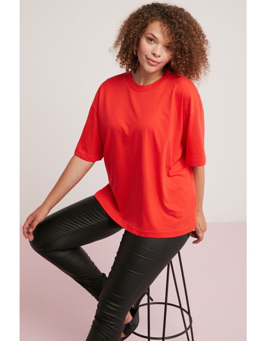 Allison Women 100% Cotton Oversize Fit Round Neck Half Sleeve Basic Red Plus Size T-shirt