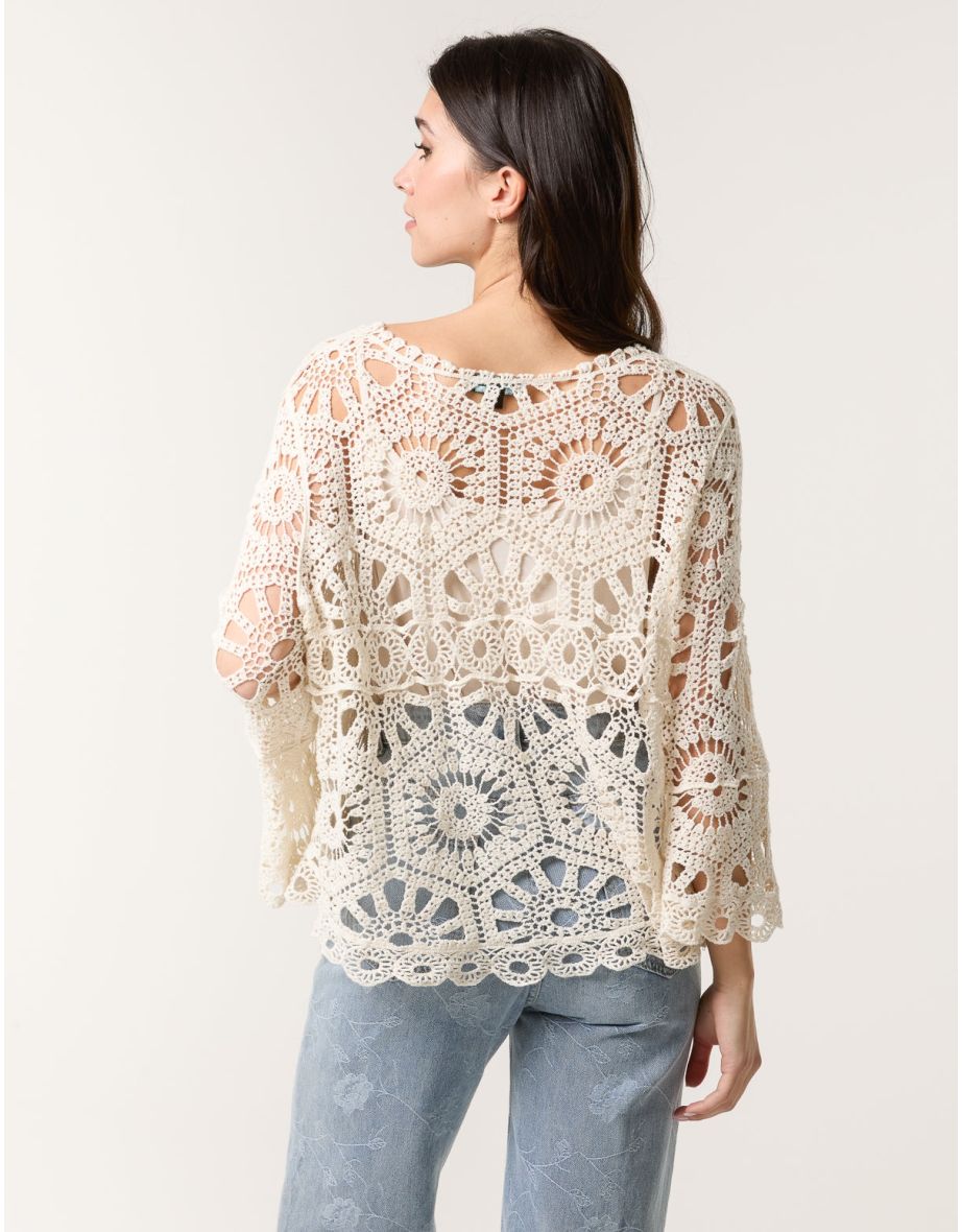 Crochet Top With Flared Sleeves - 3