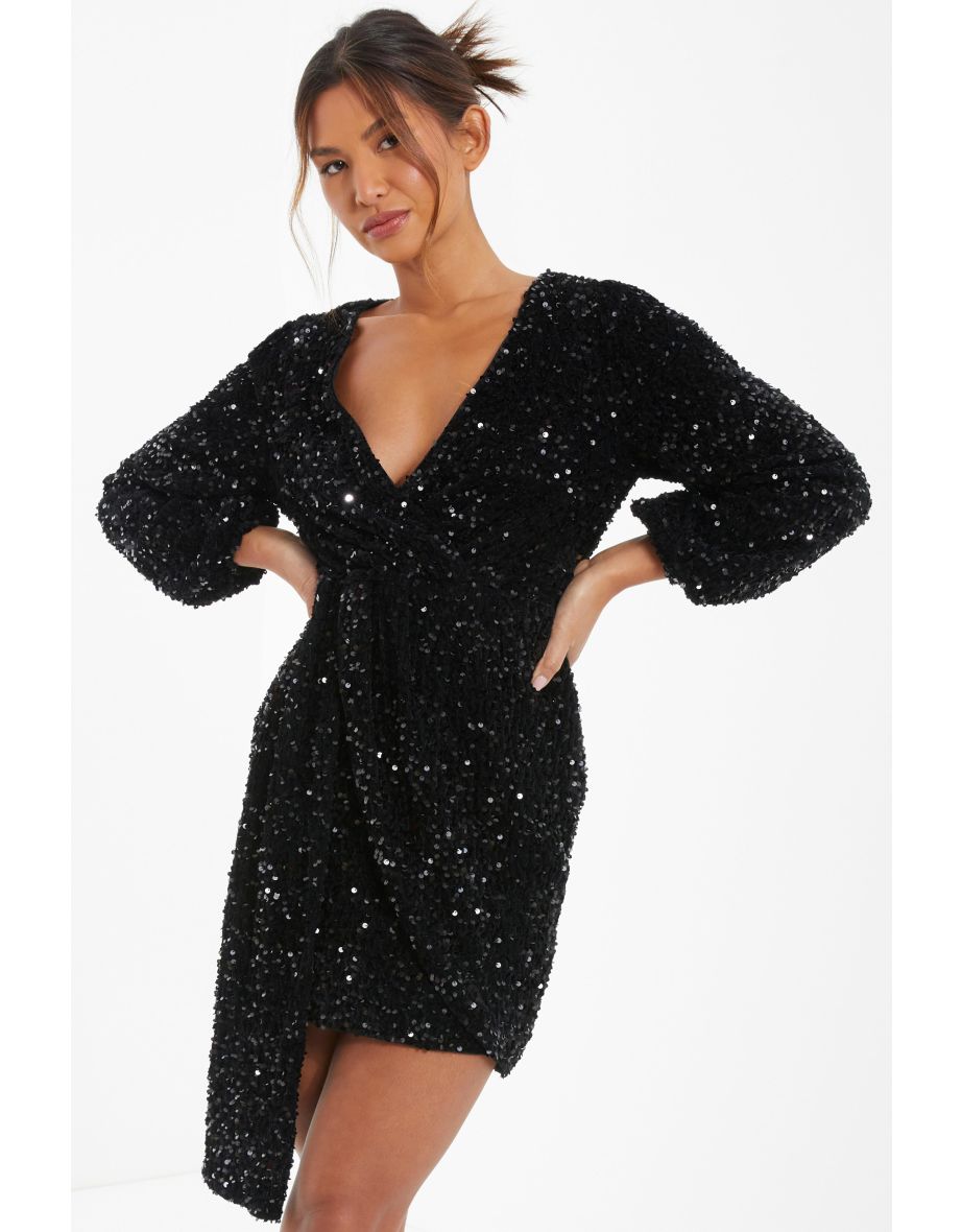 Quiz long deals sequin dress