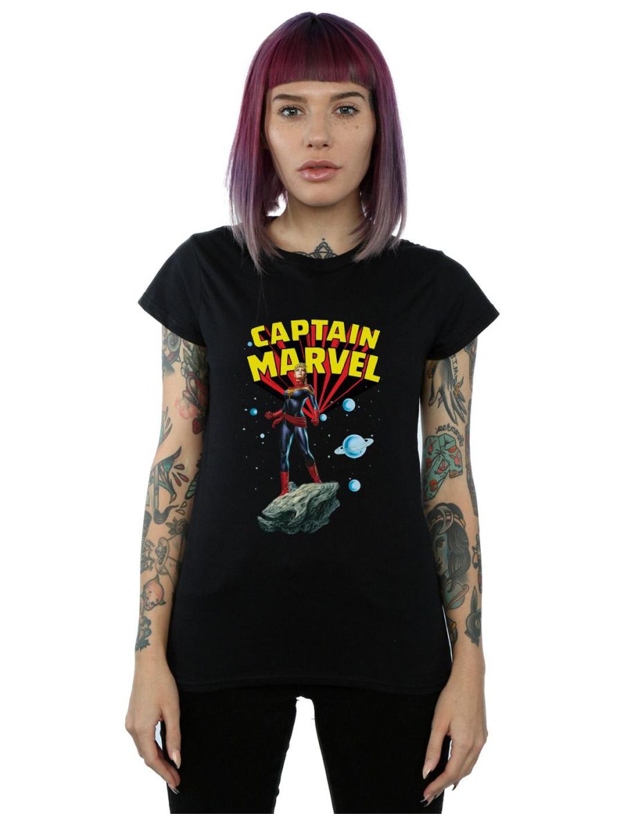 Captain marvel sales shirt womens