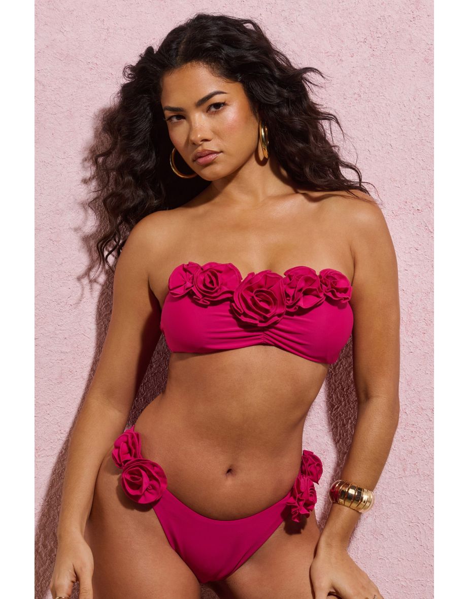 Rest | Dark Pink Ruched Halter-Neck Bikini Top With Corsages - 4