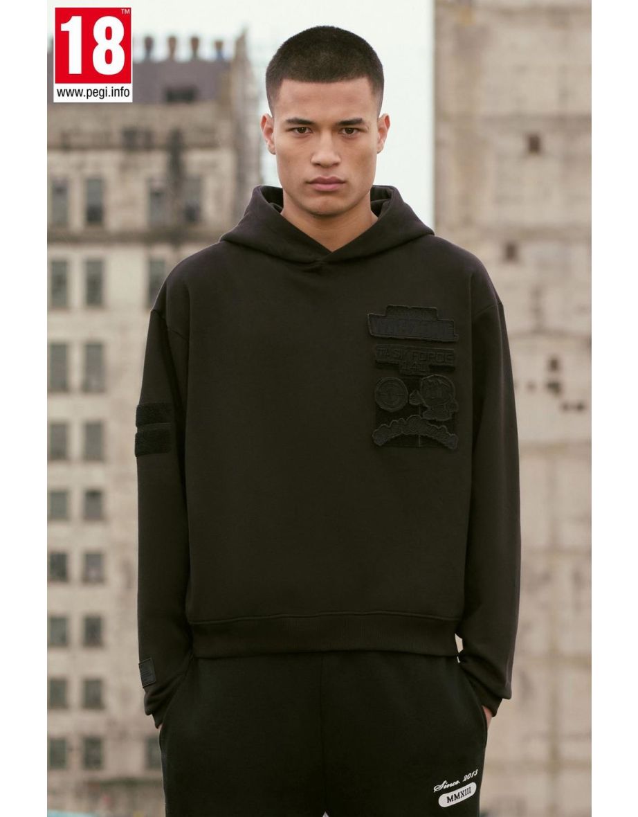 Oversized Boxy Call Of Duty Warzone Badge License Hoodie - black