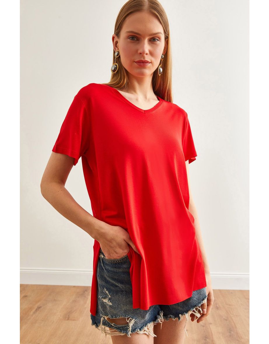 Women's Red V-Neck Loose Loose T-Shirt with Side Slits