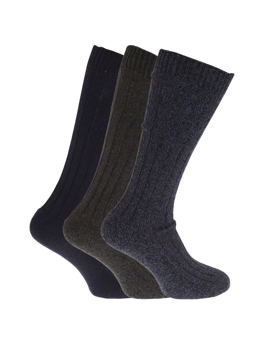 Buy Universal Textiles Socks in Saudi, UAE, Kuwait and Qatar