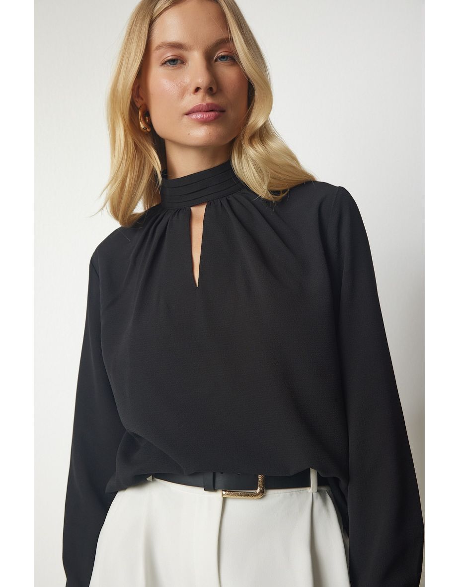 Women's Black Window Detail Flowy Crepe Blouse
