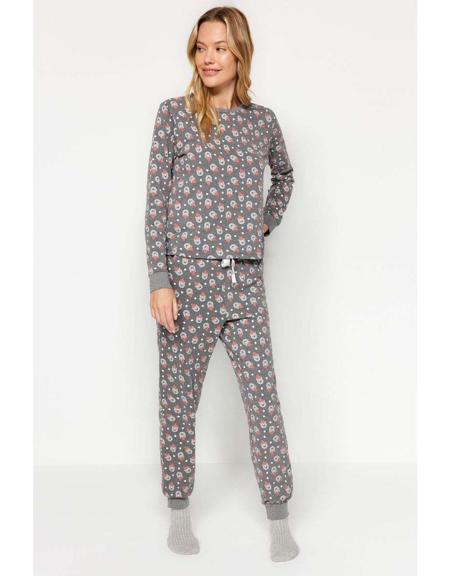 Gray Teddy Bear Print T-shirt-Jogger Knitted Pajamas Set .