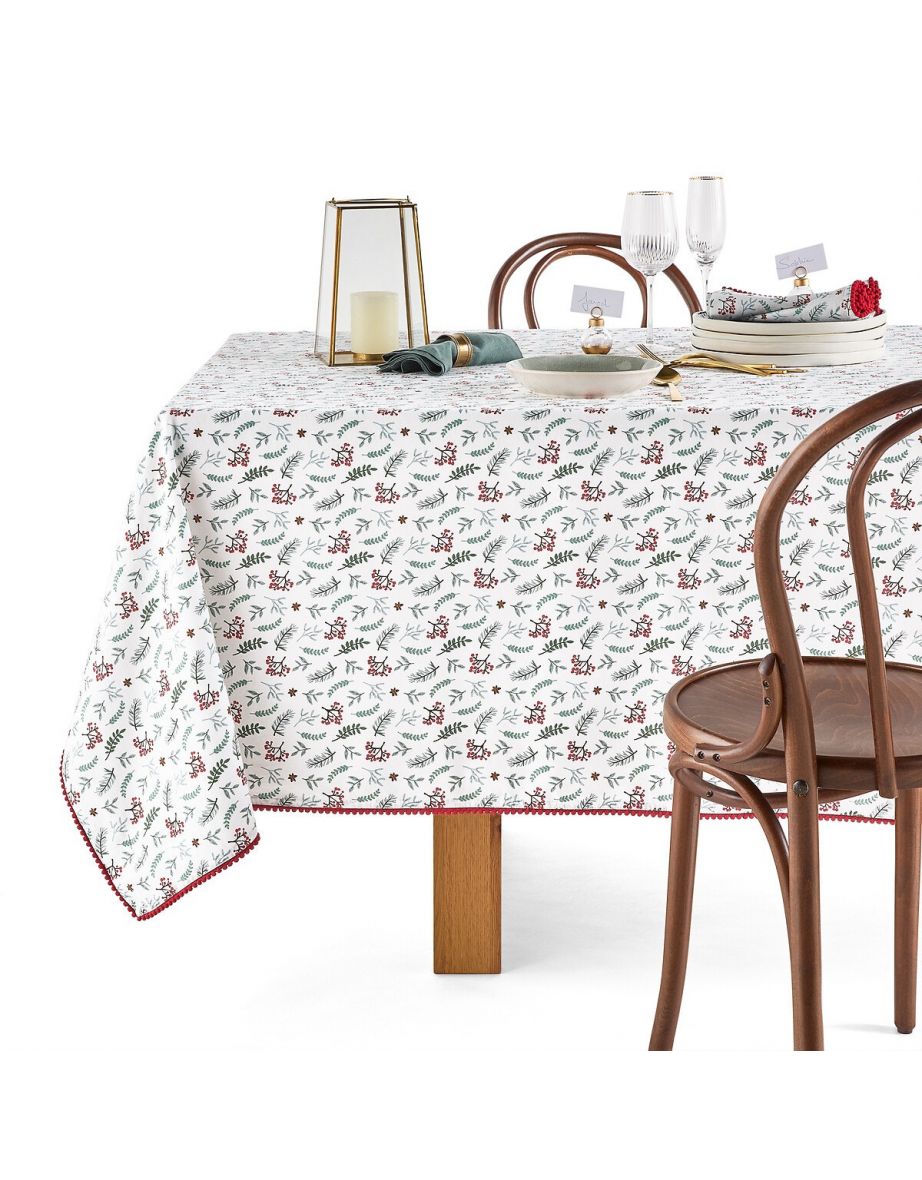 Winter Berry Washed Cotton Tablecloth