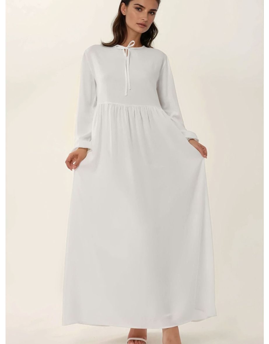 Maxi Dress with A-Form Fit and Crew Neck - 5