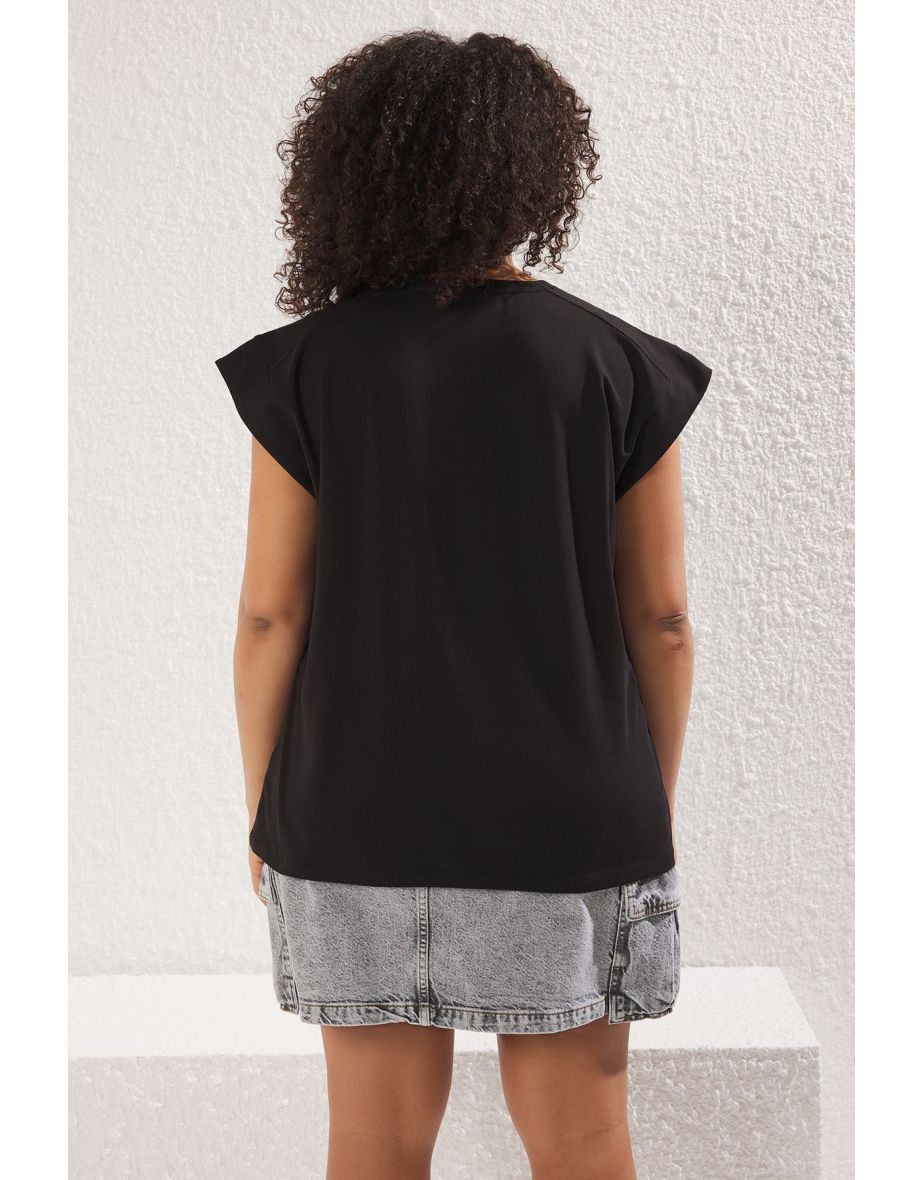 Black Regular Fit 100% Cotton Knitted Plus Size T-shirt - 4