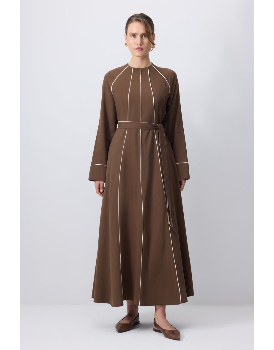 CONTRAST PIPING DRESS