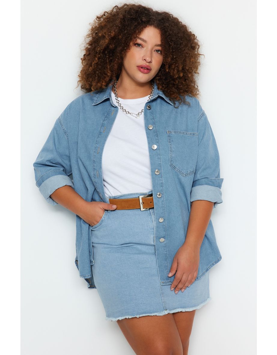 Light Blue Basic Comfort Plus Size Denim Shirt