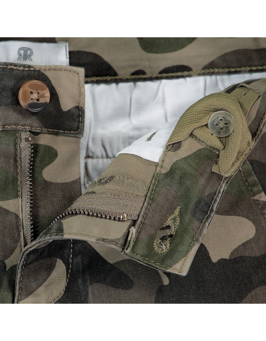 Cotton Bermuda Chino Shorts in Camo Print - 4