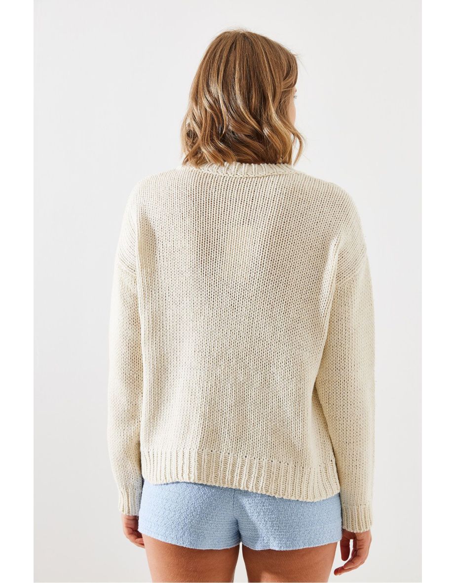 Women's Checkered Sweater - 5