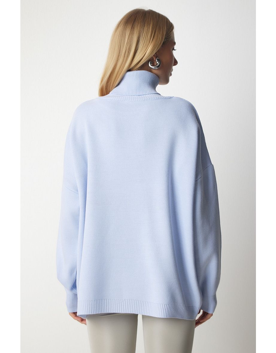 Women's Sky Blue Turtleneck Oversized Knitwear Sweater - 4