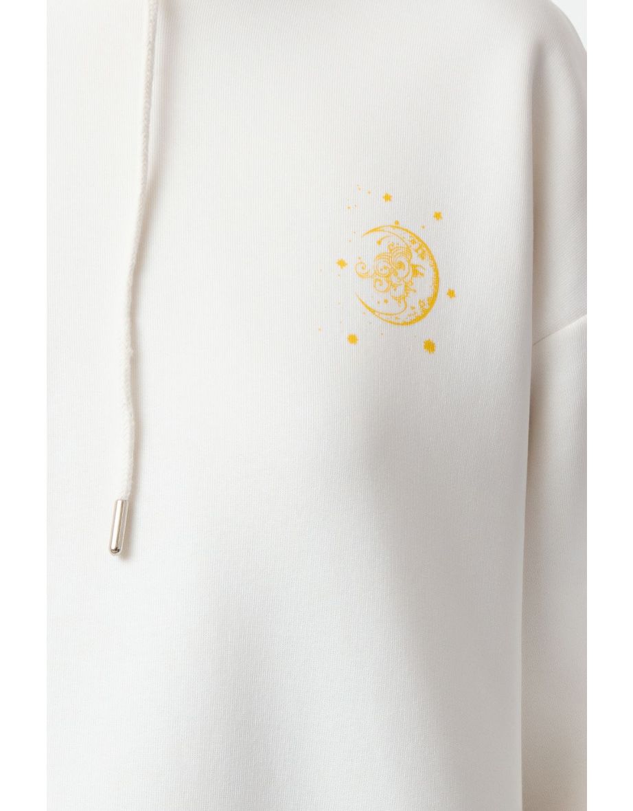 Ecru Thick Inside Fleece Hooded Printed Oversize/Wide Fit Knitted Sweatshirt - 4